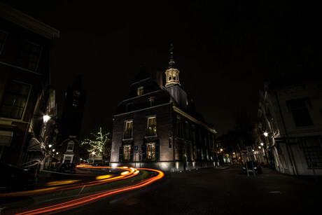 Stadhuis bij nacht