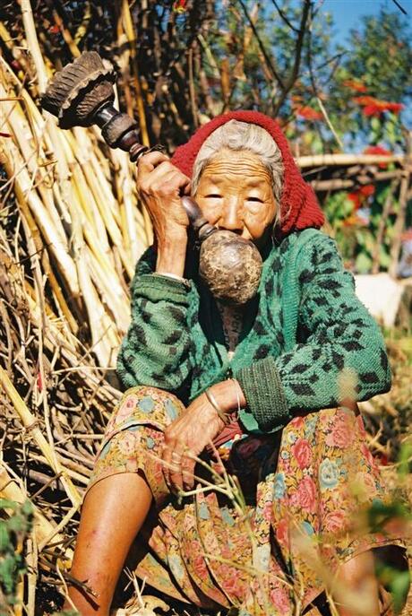 Nepalees vrouwtje origineel