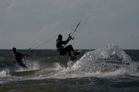 Kitesurfers in Scheveningen