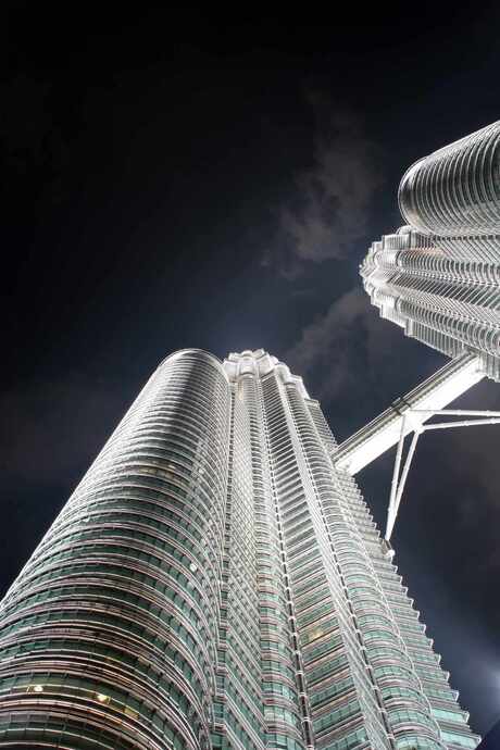 KL towers