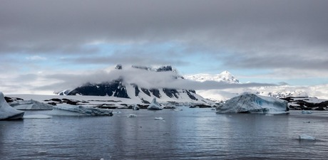 Laag hangende bewolking