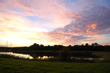 Avond aan de plas