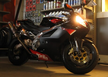 Aprilia SVR RR