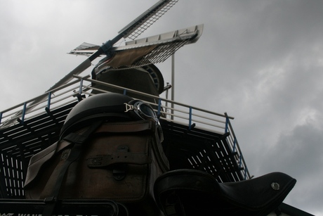 Ambacht nabij Molen de Koe