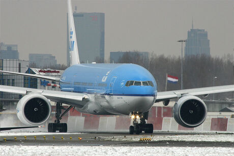 Boeing B777 206ER