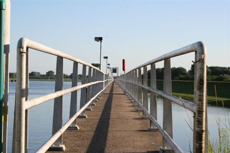 Sluisbrug