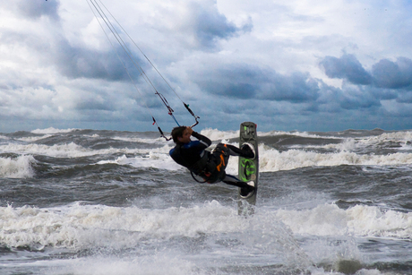 Kite-surfer in Zandvoort