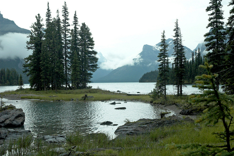 Maligne Lake-Spirit Island