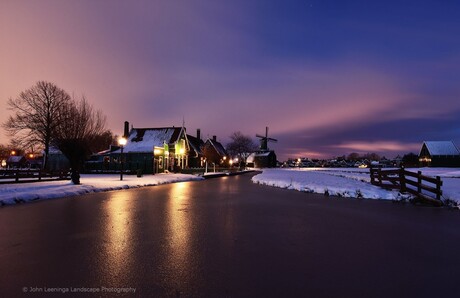 Blue hour Zaanse Schans