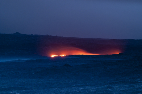 Stromend lava in Hawaï Volcano NP