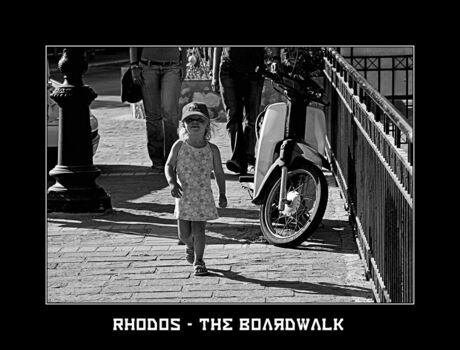Kaylee in Rhodos - The Boardwalk