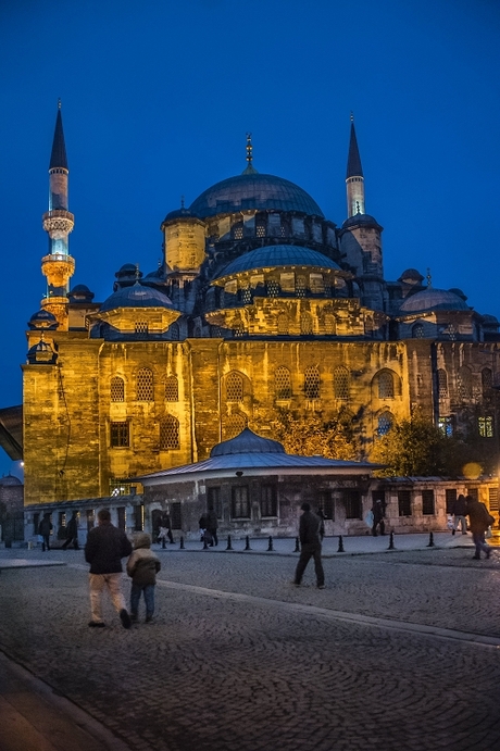 moskee in de nacht Istanboel