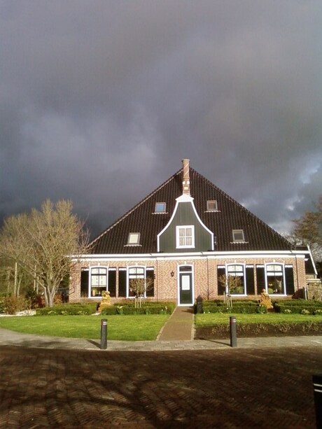 Verlichte Boerderij