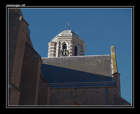 Onze Lieve Vrouwe basiliek met Peperbus