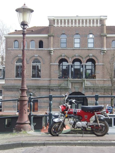 Dagje A'dam met Hondaatje