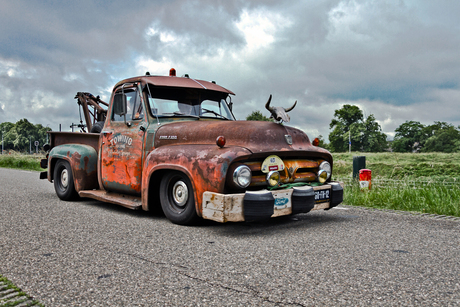 Ford F-100 Towing Truck 1953 (6617)