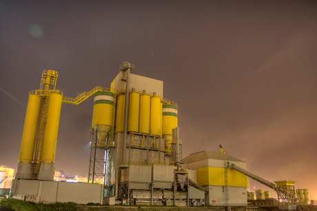 Betonfabriek in HDR