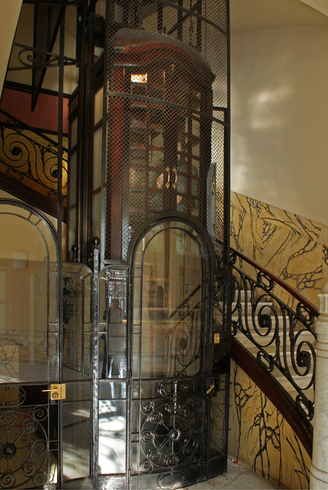 Antieke lift