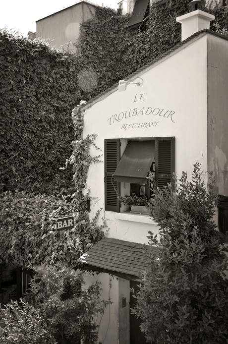 Le Troubadour Paris