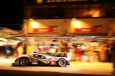 Pitstop Audi tijdens de 24 uur van Le Mans 2011