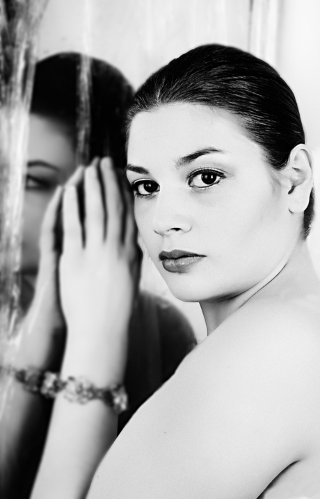 Always look in her eyes