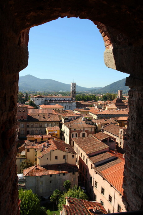 Lucca doorkijkje