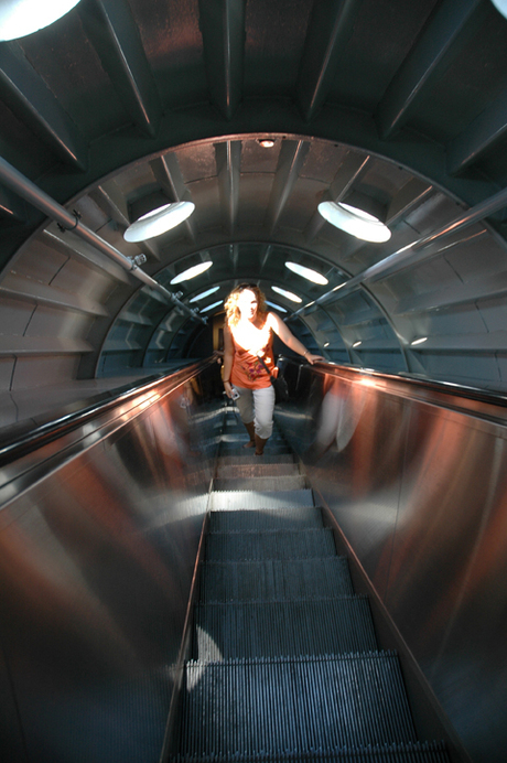 Up the Atomium