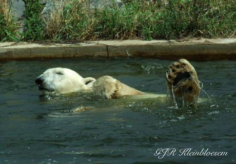 Buigen, wijd, sluit...