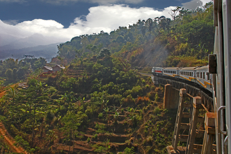 jakarta_bandung-treinreis'12.jpg