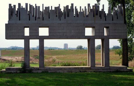 Aan de dijk bij Westervoort