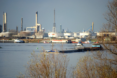 Nog geen stoomboot.....