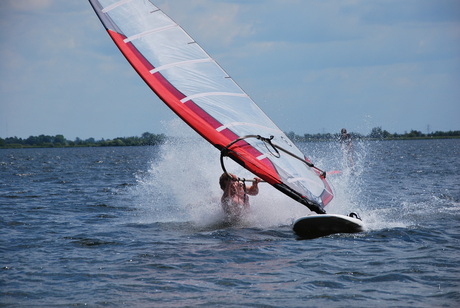 Bodydrag bij windsurfen