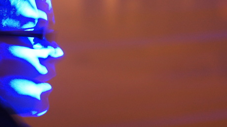 gezicht in laserlicht Glow Eindhoven