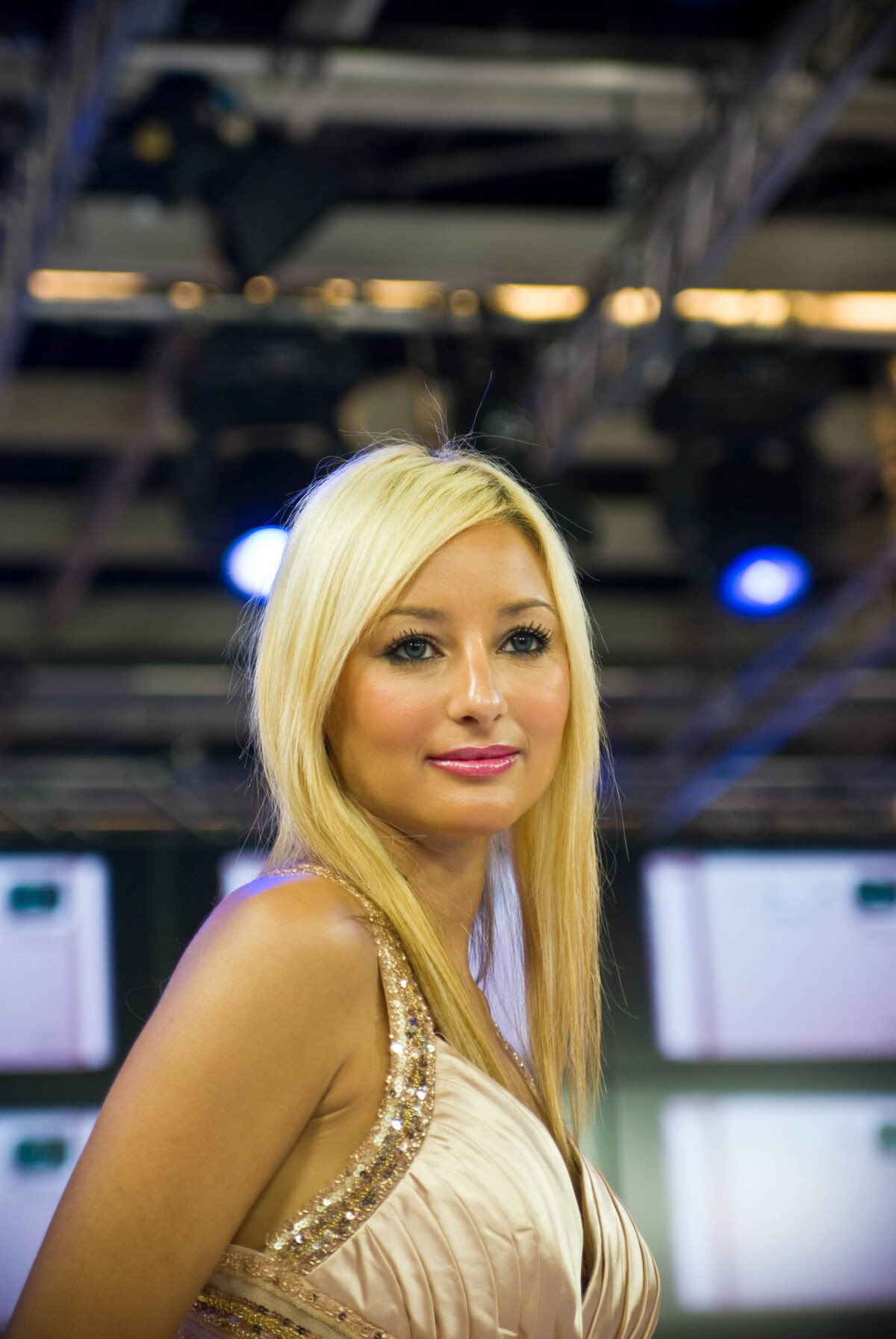 Samsung Girl Foto Van Vvo Zoom Nl Samsung Girl Foto Van Vvo Zoom Nl