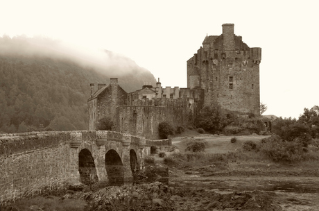 Eilean Doonan Castle