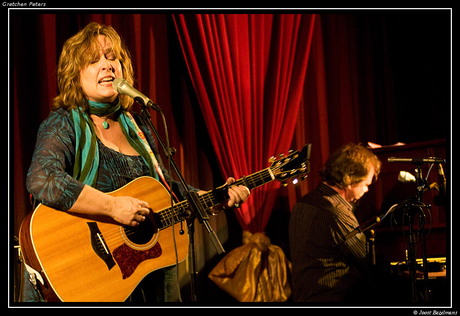 Gretchen Peters