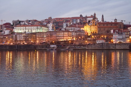 Porto en de Duoro by night