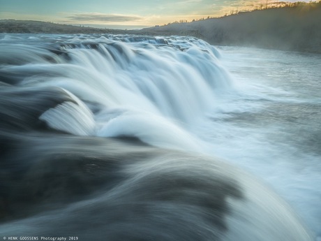 Faxifoss at early dusk