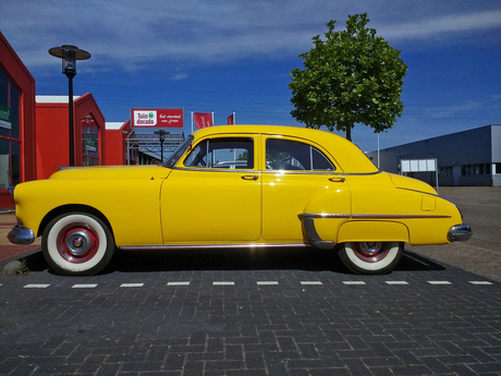 Oldsmobile Futuramic Sedan 1950