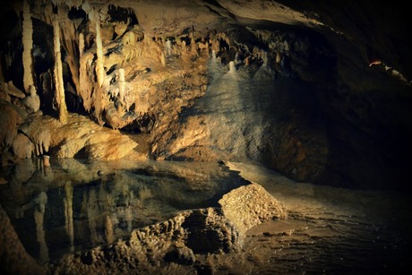 Grotten van Hann