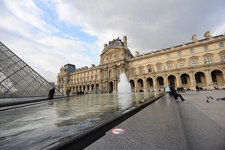 Louvre Parijs