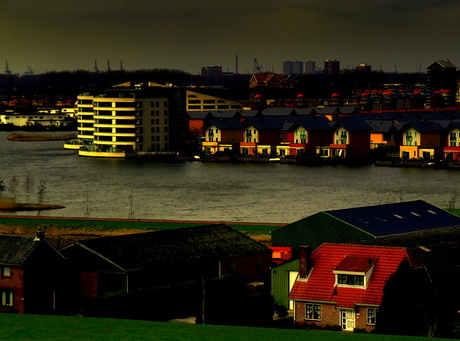 Rotterdam Zuid by night