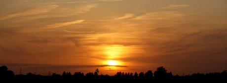 Zonsondergang in Terheijden