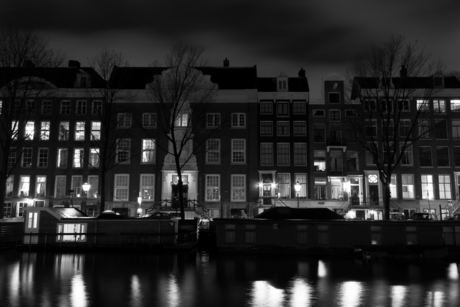 Huisjes aan de gracht