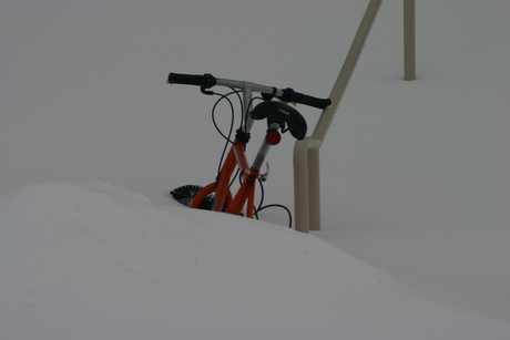 Sneeuw-fiets