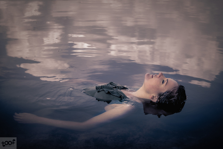 floating in a dream..