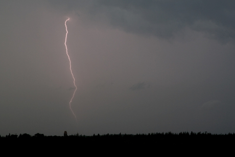 Onweer boven Zeist foto 2