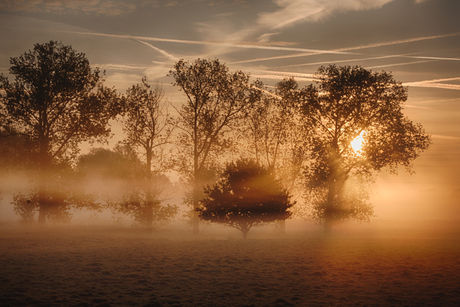 Mist en zon