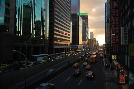 Taipei (Zhongxiao rd)