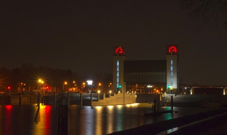 Nieuwe poging HDR sluis Heumen (GLD)